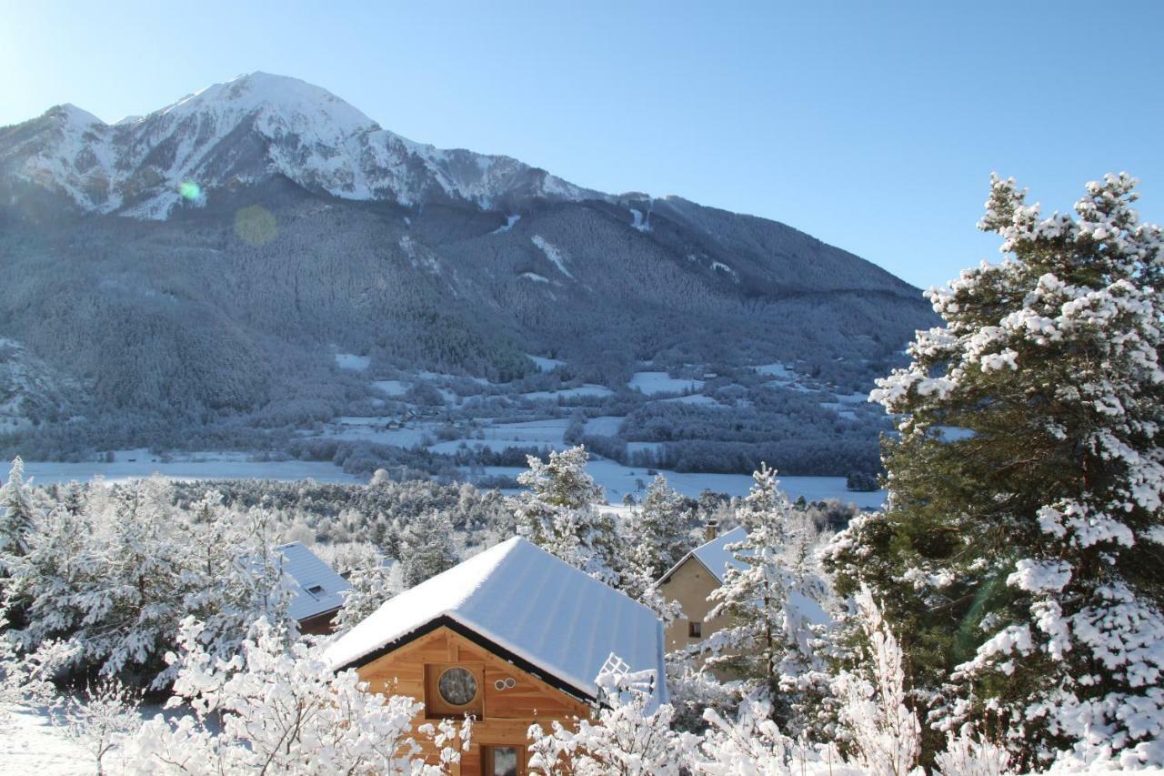 Clos Shambhala-Chalet D'Hotes Saint-Jean-Saint-Nicolas المظهر الخارجي الصورة