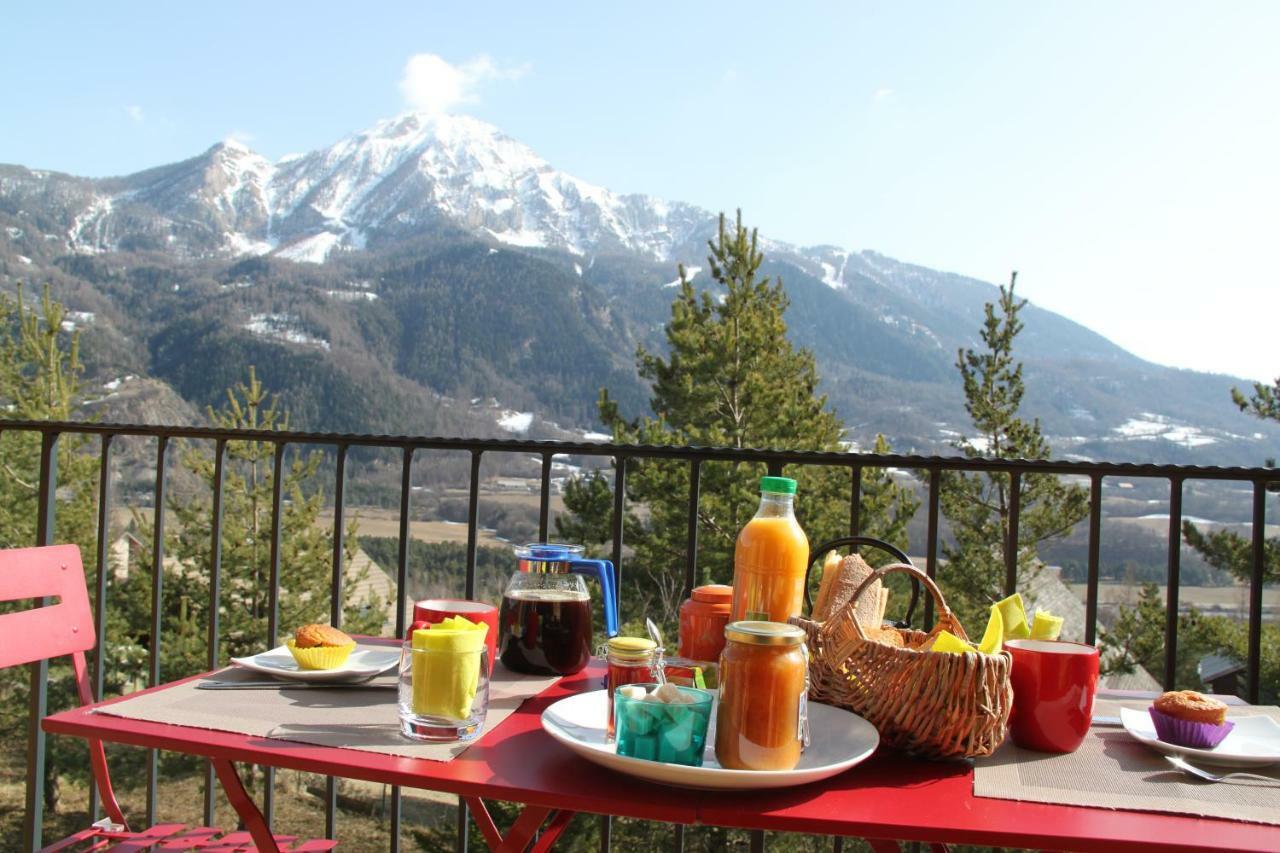 Clos Shambhala-Chalet D'Hotes Saint-Jean-Saint-Nicolas المظهر الخارجي الصورة