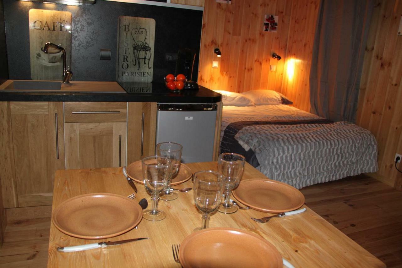 Clos Shambhala-Chalet D'Hotes Saint-Jean-Saint-Nicolas المظهر الخارجي الصورة