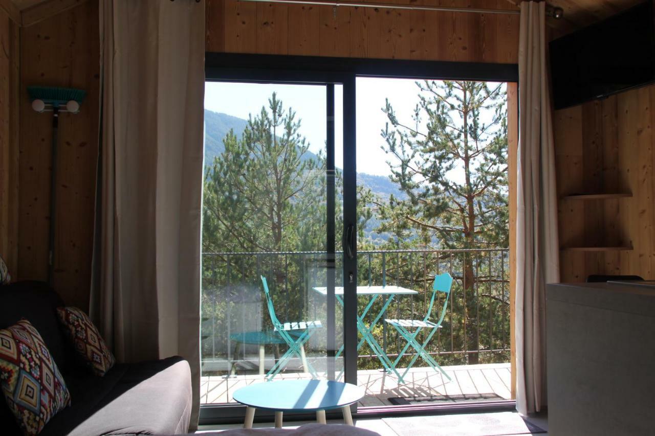 Clos Shambhala-Chalet D'Hotes Saint-Jean-Saint-Nicolas المظهر الخارجي الصورة